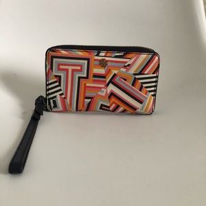 Tory Burch Kerington Wristlet
